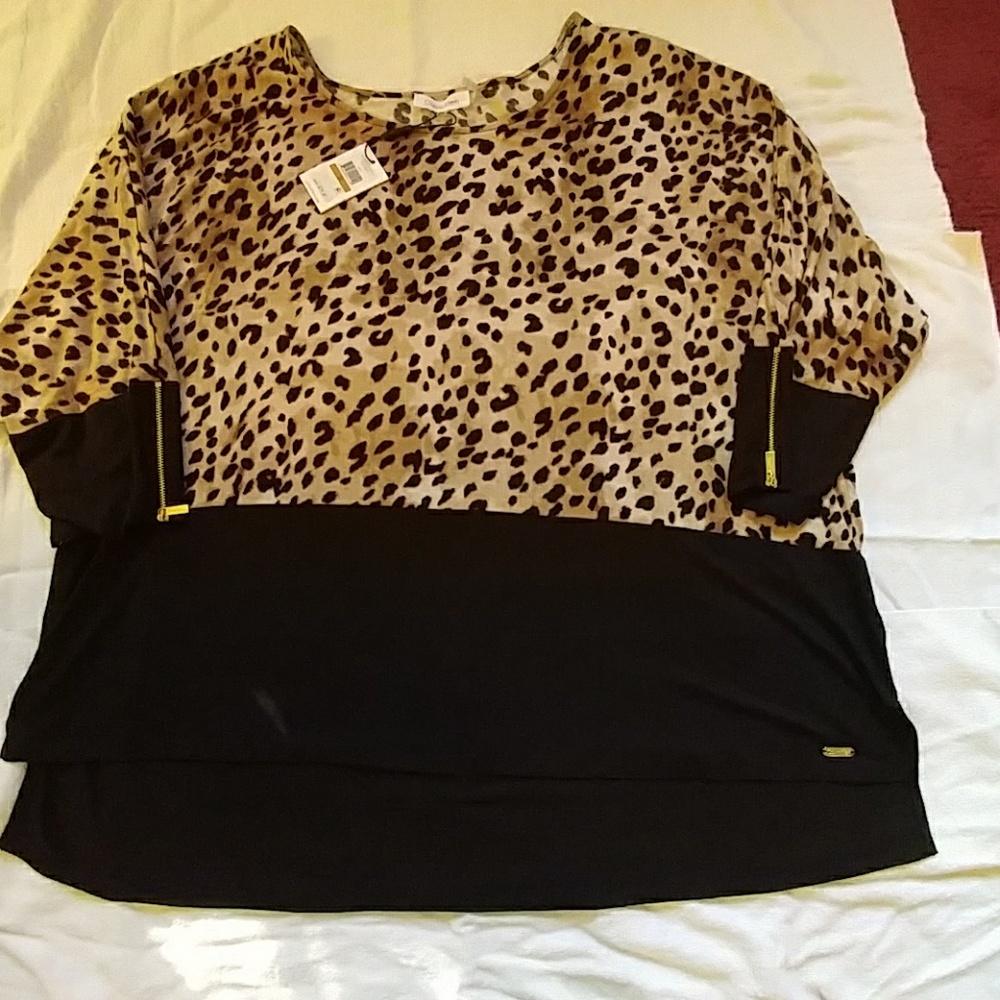 Calvin Klein NWT leopard tunic top
